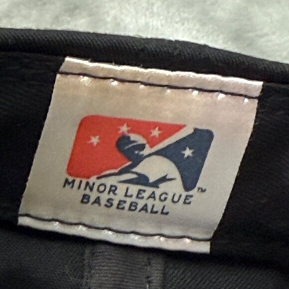 Sacramento RiverCats Black & Red Adjustable Baseball Cap Strapback Hook and Loop - Picture 8 of 9